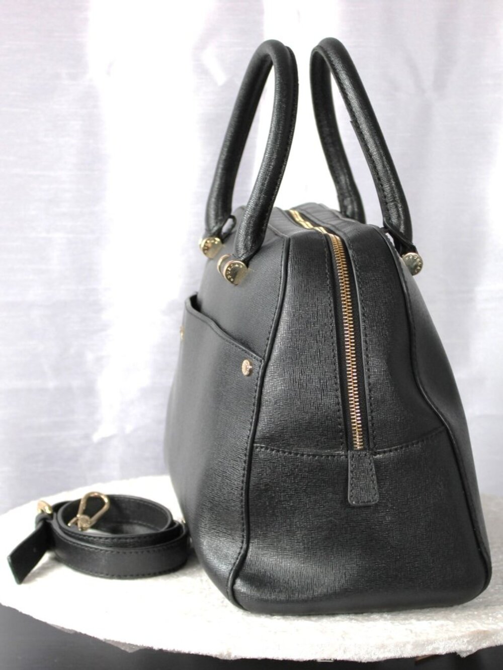 Furla Black Leather Satchel Top Handle Bag w/ Shoulder Strap Gold Hardware - Picture 3 of 12